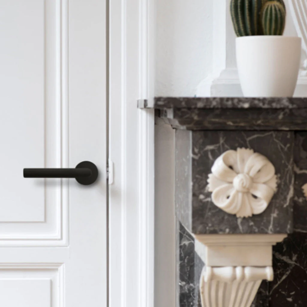 BASICS LBIII-19 Door Lever - Image 2