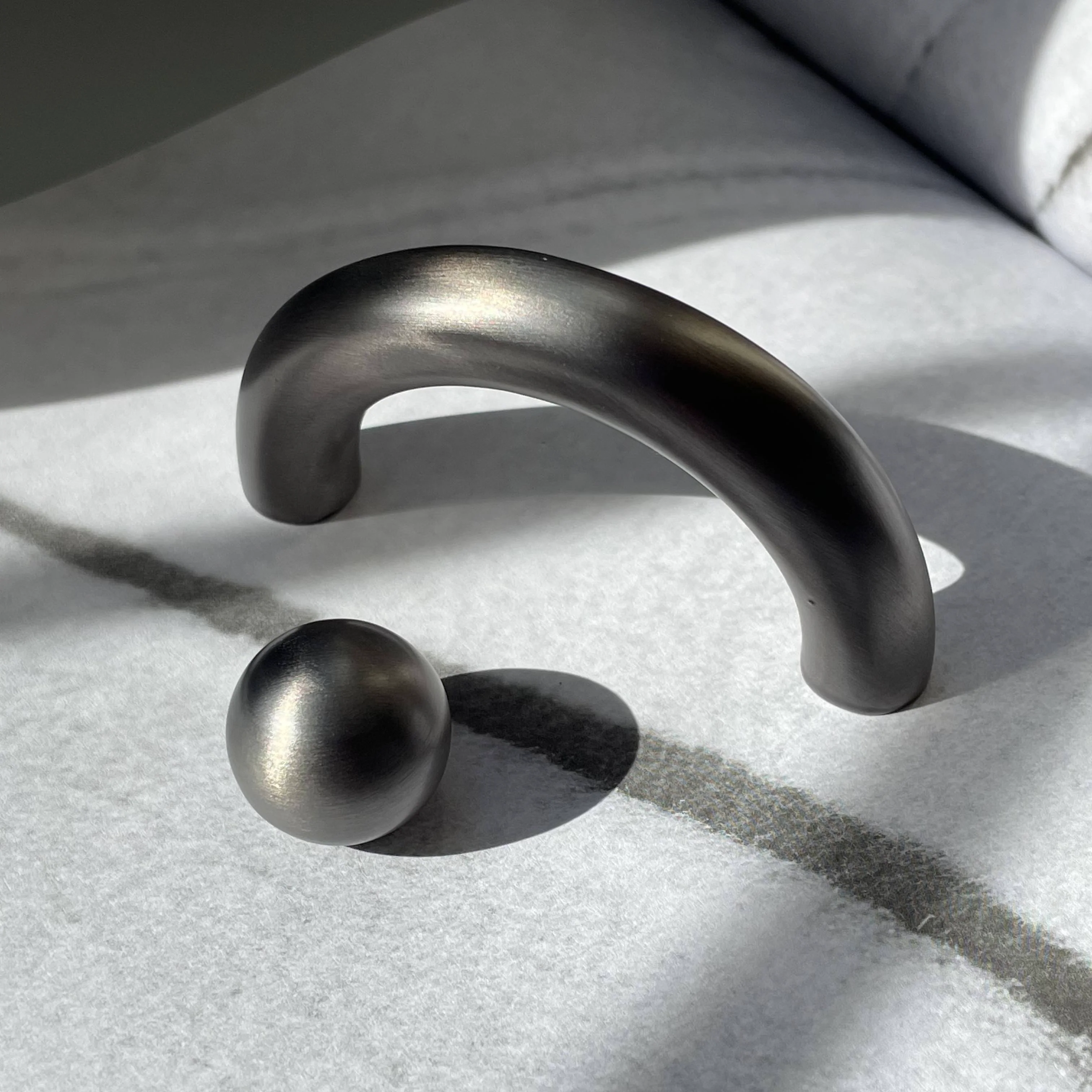 Cercle Pull Thin Long - Image 9
