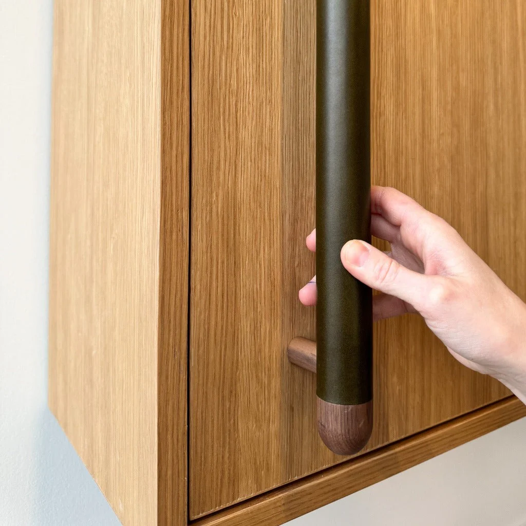 Chapman Wood Bar Pull With Leather - Image 3