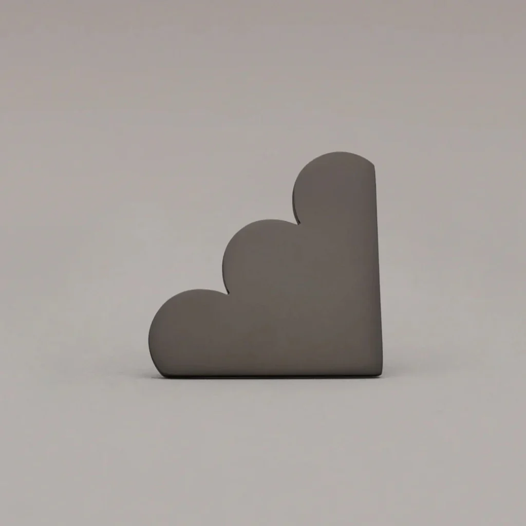 Circe Cloud Pull - Image 9