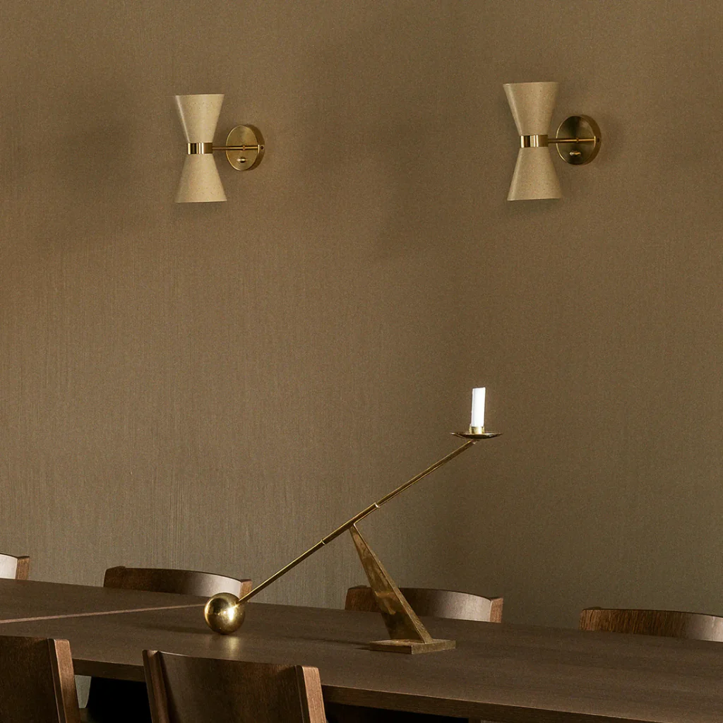 Collector Wall Lamp - Image 3