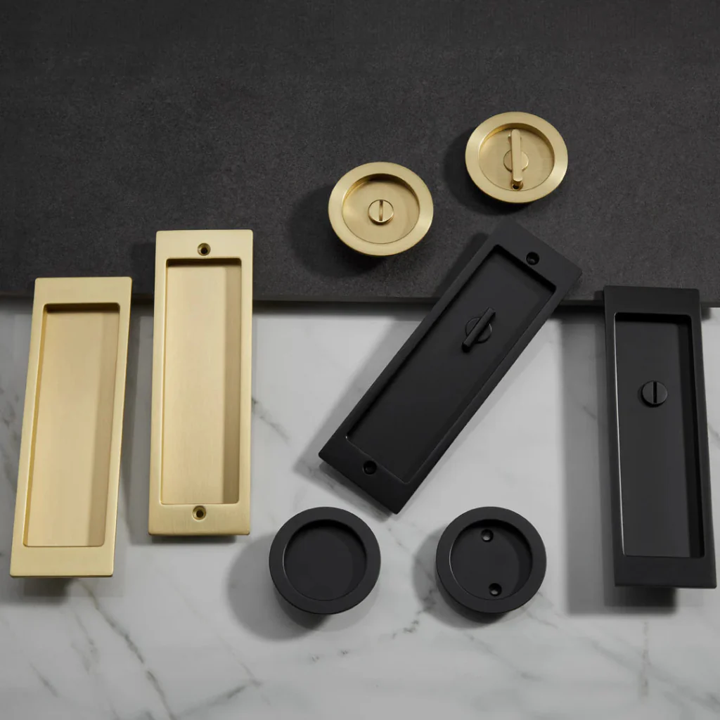 Explore Round Flush Pull Privacy Set - Image 14