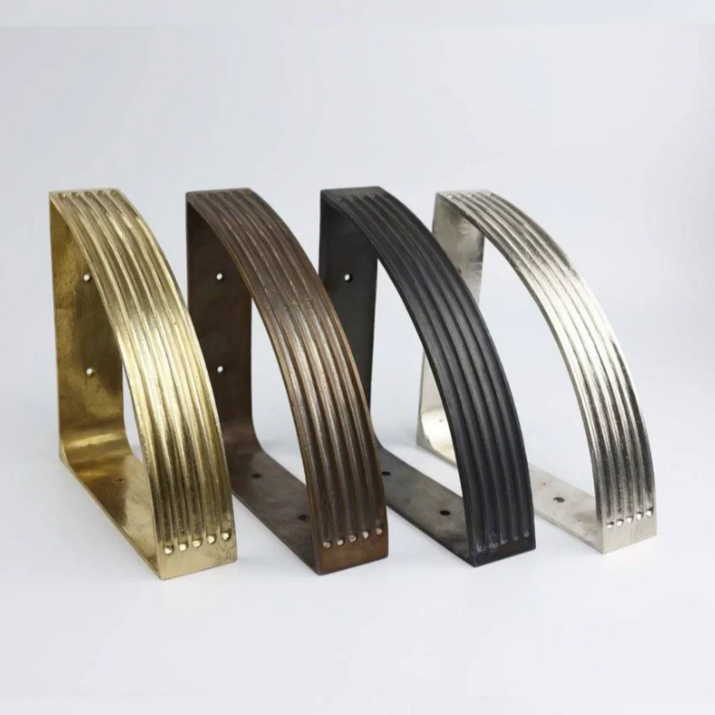 Forme No. 31 Shelf Bracket - Image 8