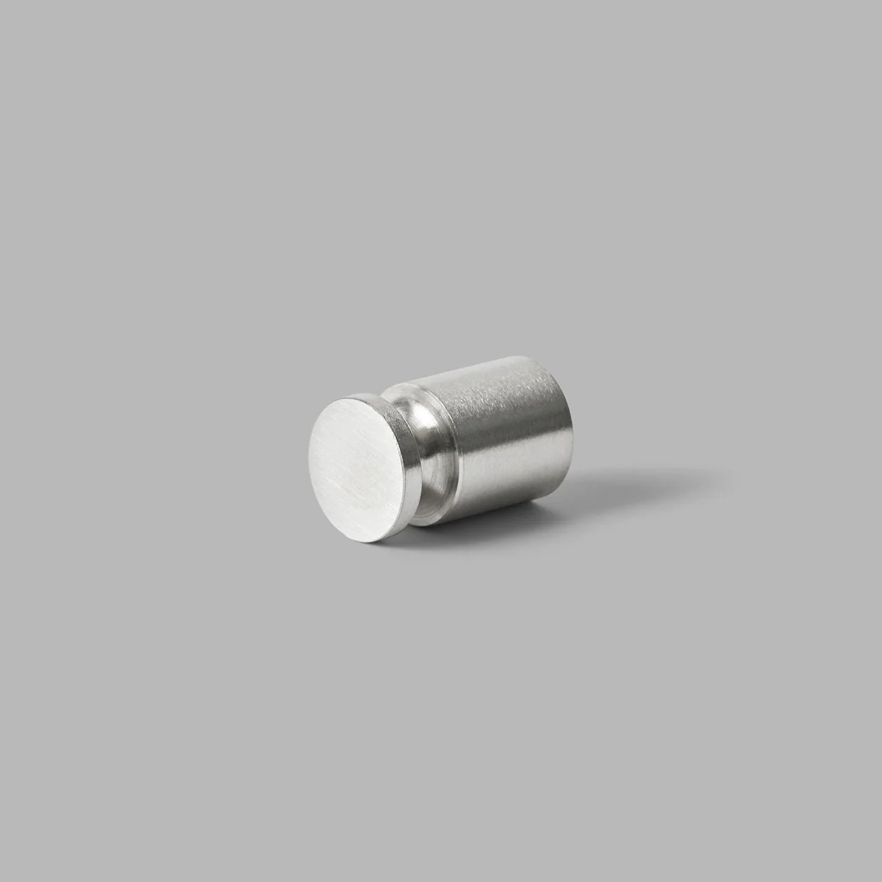 Knud Cabinet Knob 14