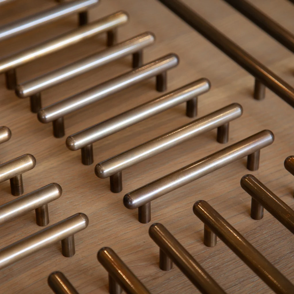 Mineral Metal Appliance Bar Pull - Image 3