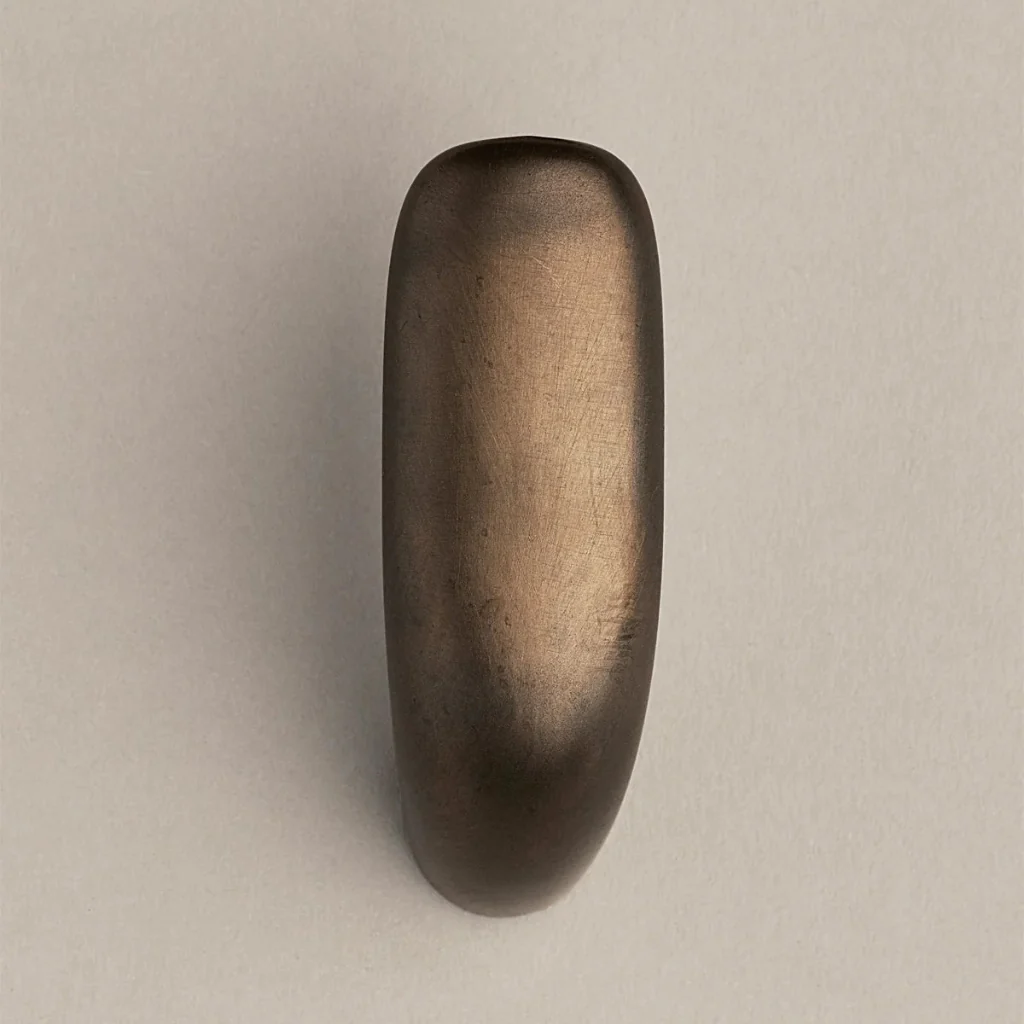 Noor Hook - Image 8