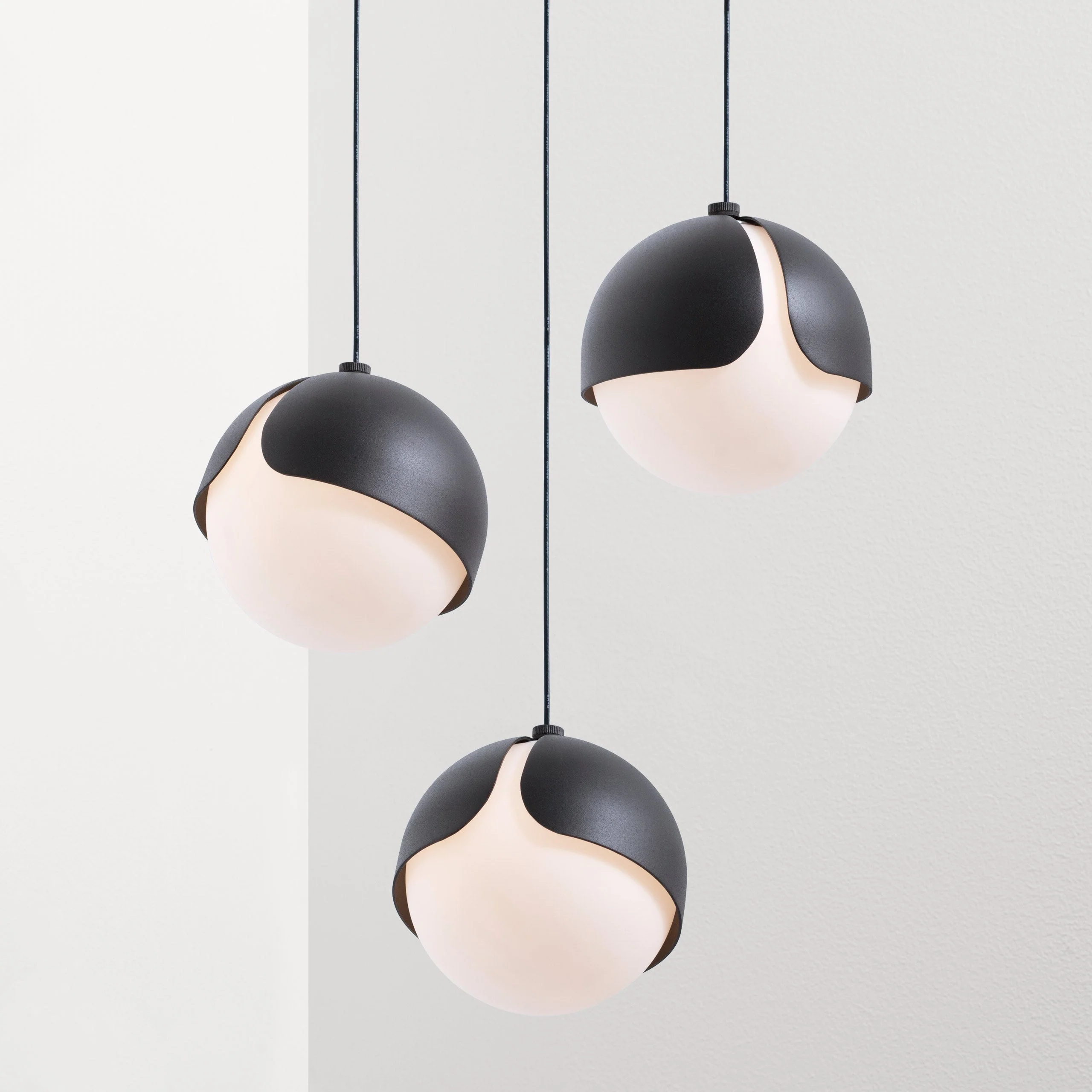 Ohm Chandelier Small - Image 10