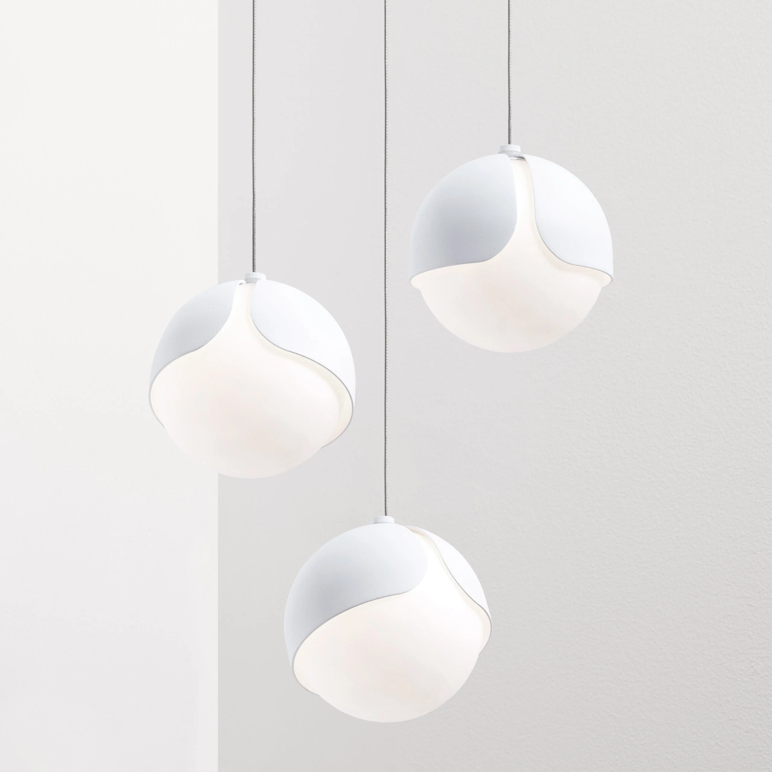 Ohm Chandelier Small - Image 4