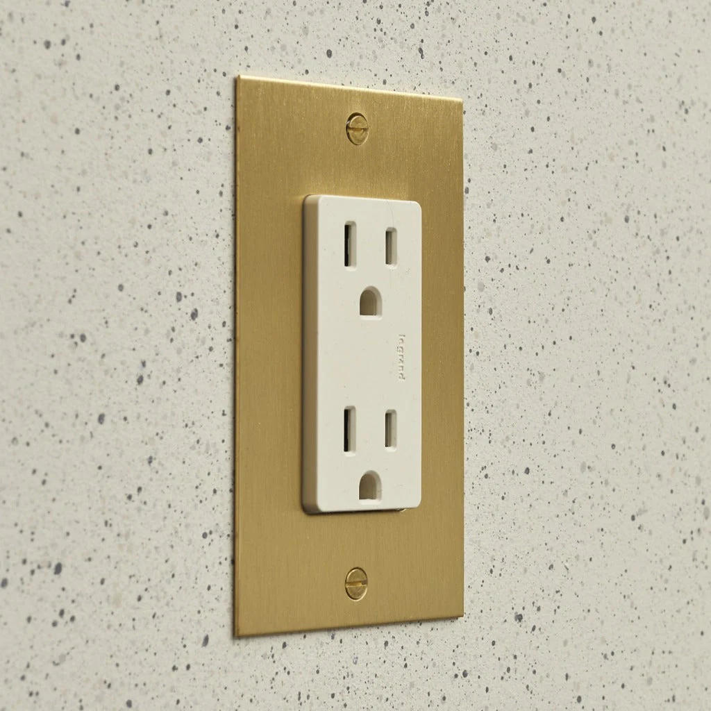 1 Gang Outlet by Forbes & Lomax - Image 9