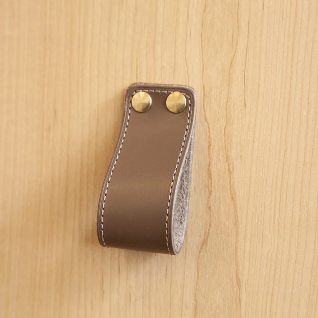 ST-LP01 Stitched Leather Loop Pull - Image 3