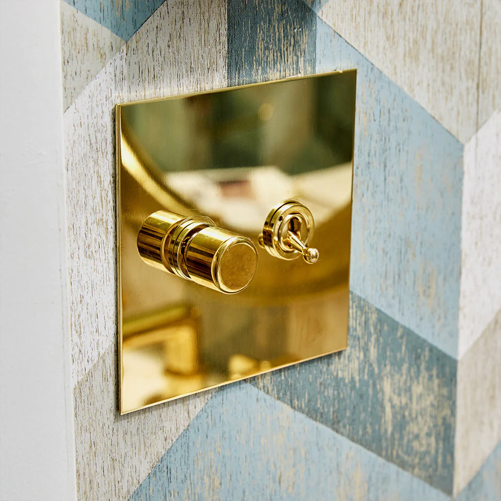 Toggle Switches by Forbes & Lomax - Image 26