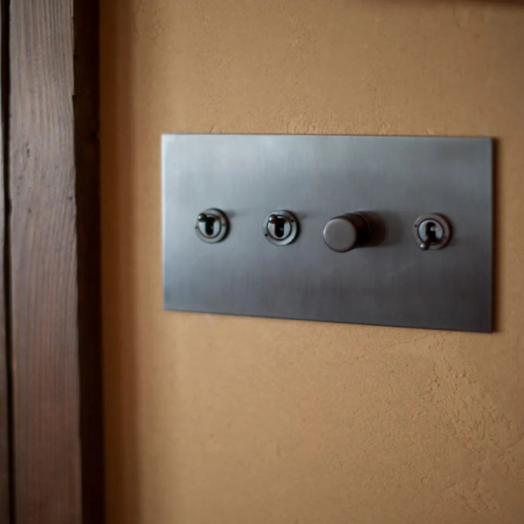 Toggle Switches by Forbes & Lomax - Image 27