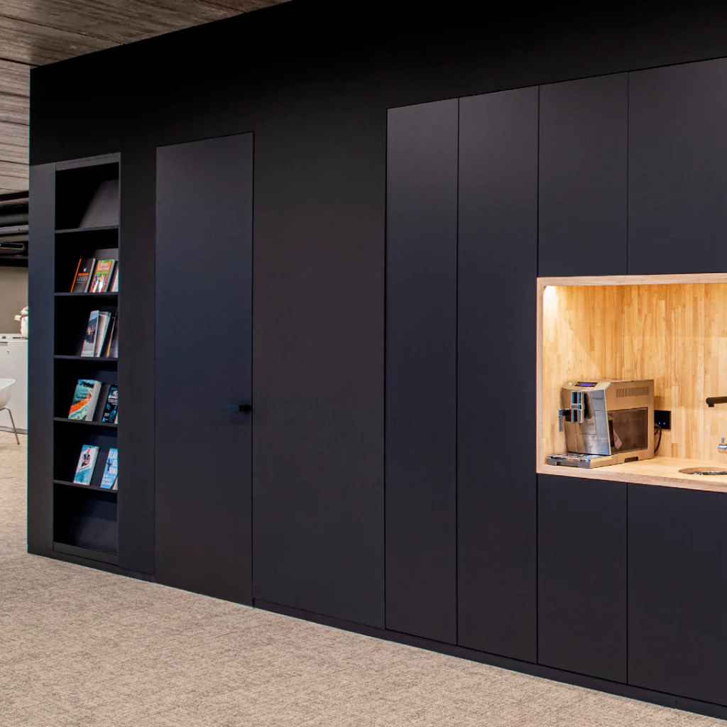 Xinnix 240V Frameless Door System - Image 2