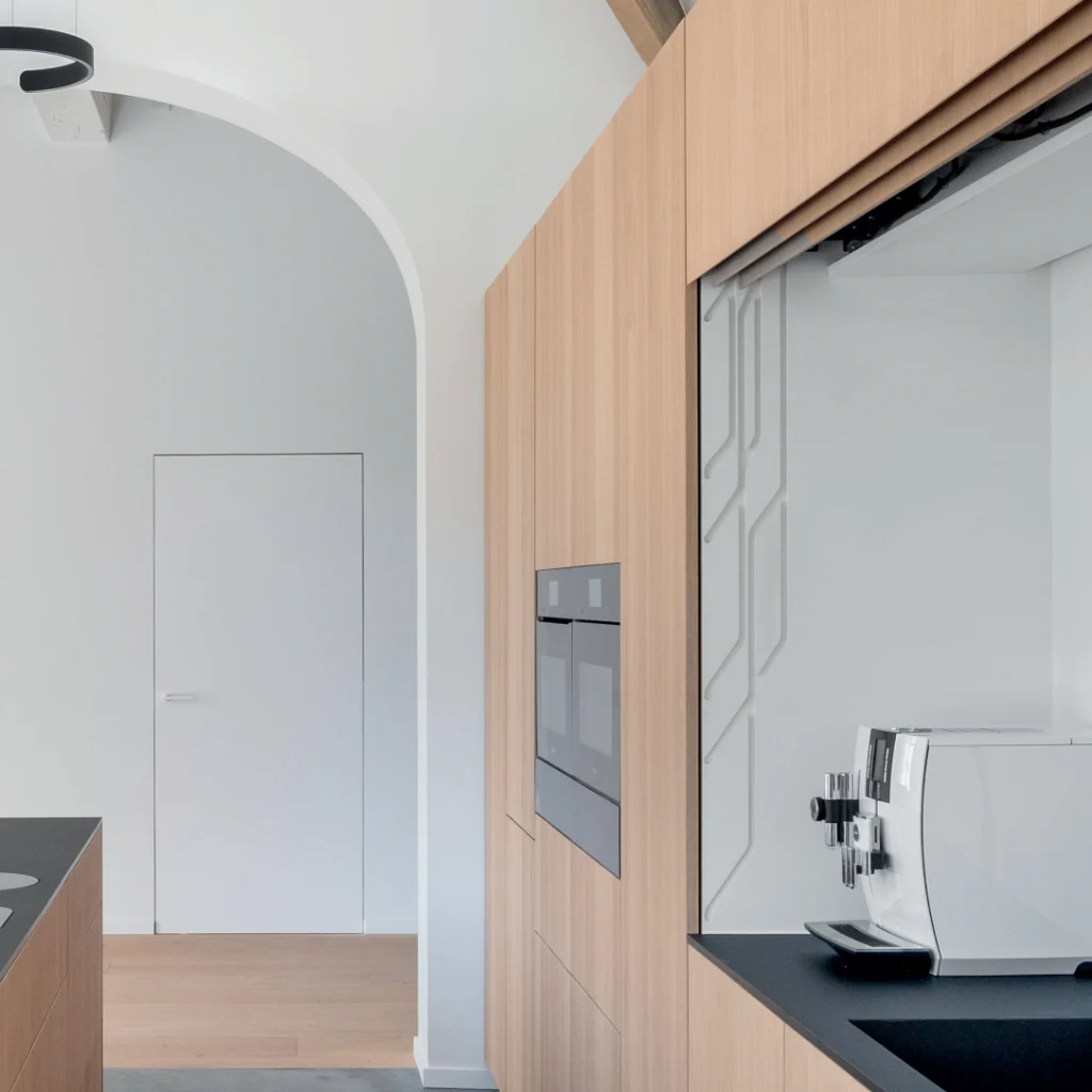 Xinnix 240V Frameless Door System - Image 8